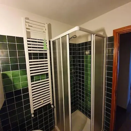 木屋 La Di Guenda *